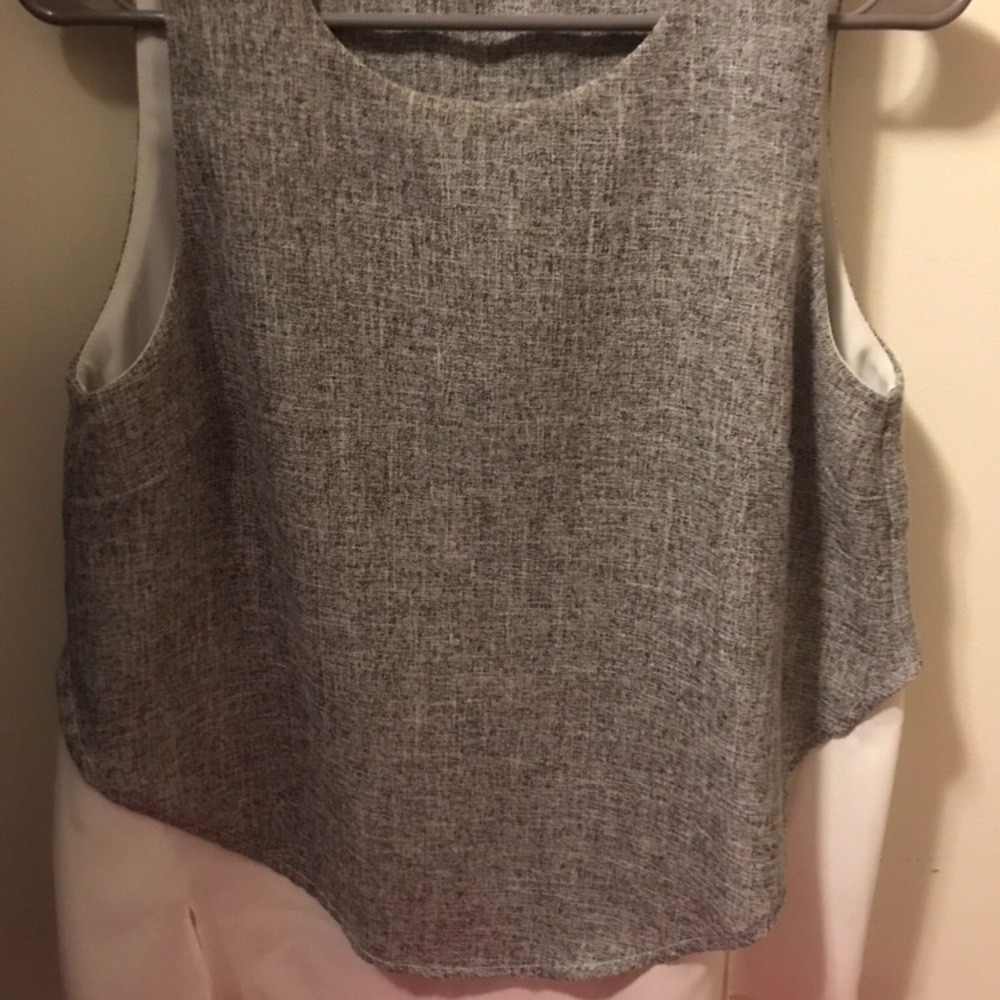 41 Hawthorn gray and white tank - Stitchfix